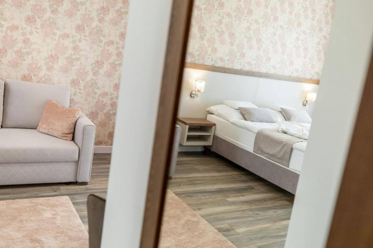 Aszuvilag Rezidencia With Sauna & Jacuzzi Legyesbenye Exteriér fotografie