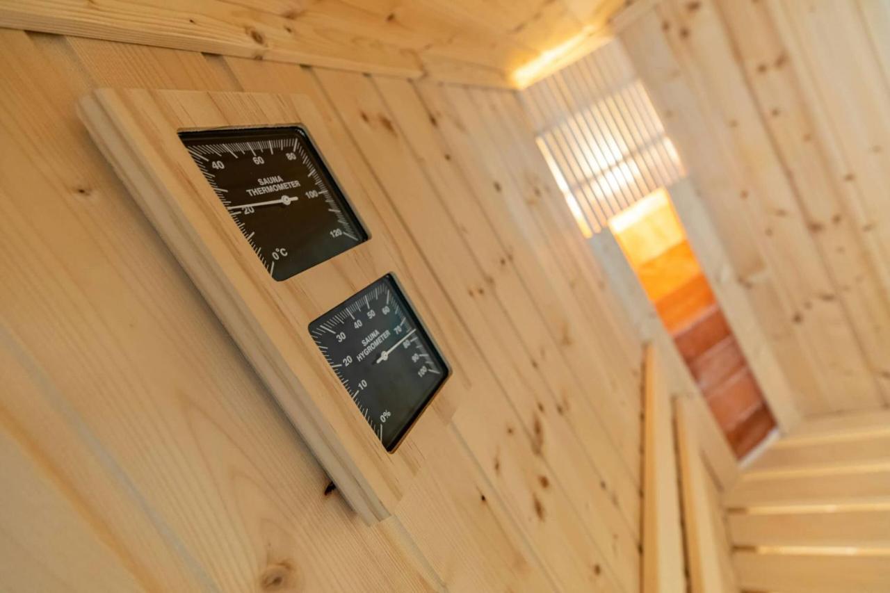 Aszuvilag Rezidencia With Sauna & Jacuzzi Legyesbenye Exteriér fotografie