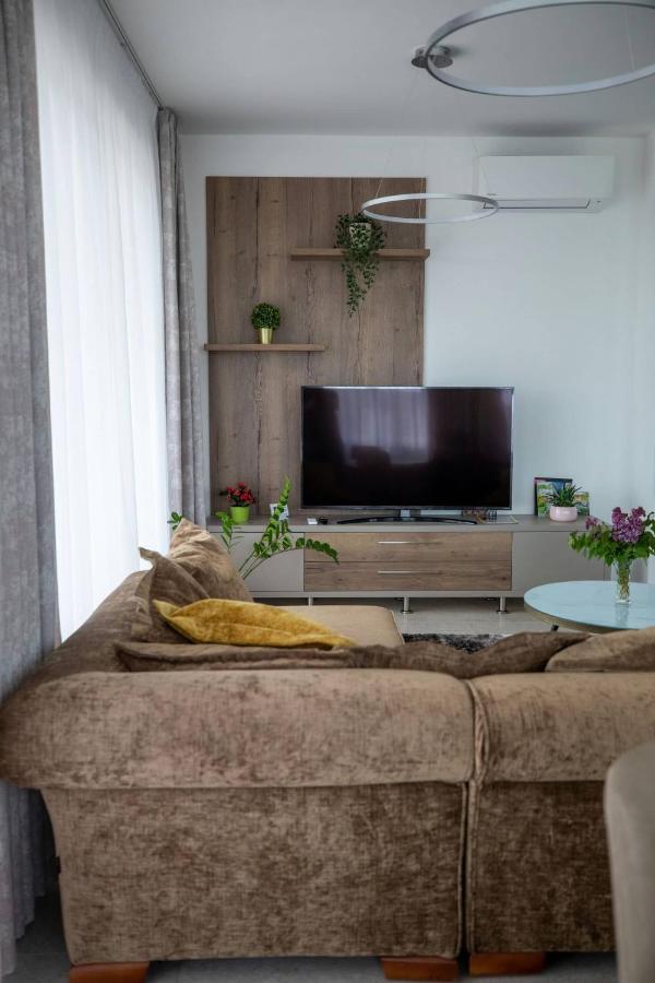 Aszuvilag Rezidencia With Sauna & Jacuzzi Legyesbenye Exteriér fotografie