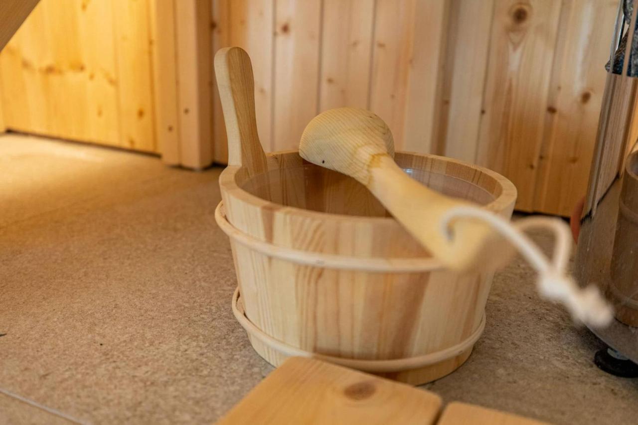 Aszuvilag Rezidencia With Sauna & Jacuzzi Legyesbenye Exteriér fotografie