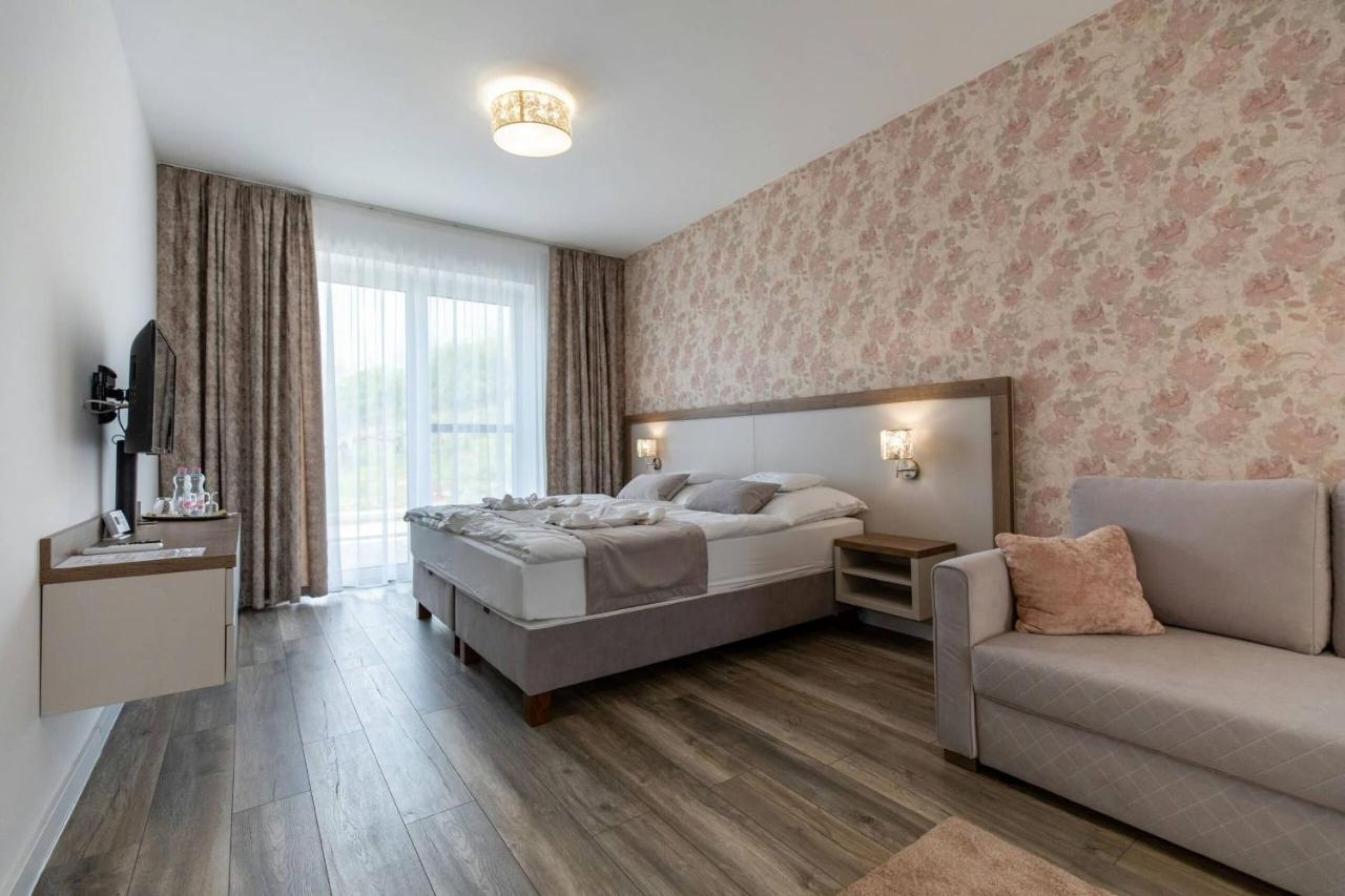 Aszuvilag Rezidencia With Sauna & Jacuzzi Legyesbenye Exteriér fotografie