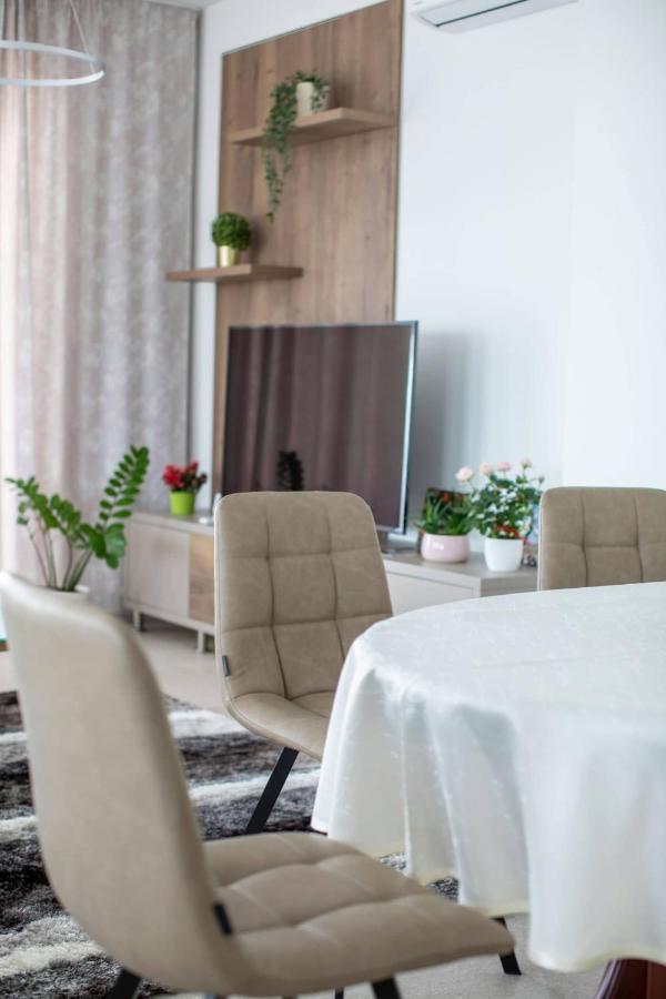 Aszuvilag Rezidencia With Sauna & Jacuzzi Legyesbenye Exteriér fotografie