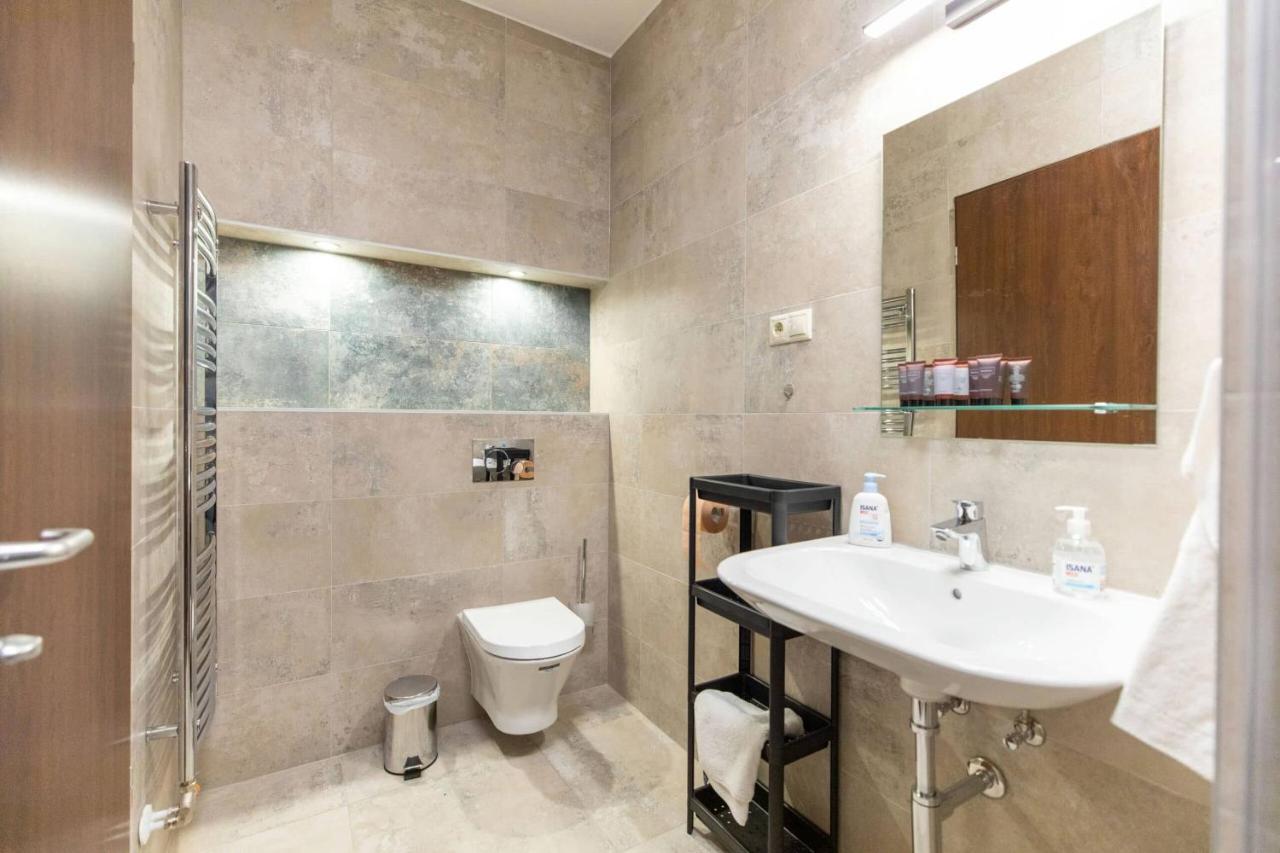 Aszuvilag Rezidencia With Sauna & Jacuzzi Legyesbenye Exteriér fotografie